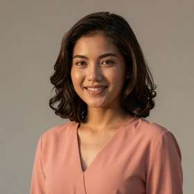 Somphavanh, a 24-year-old Laotian woman from Luang Prabang with warm smile looking for meaningful relationship